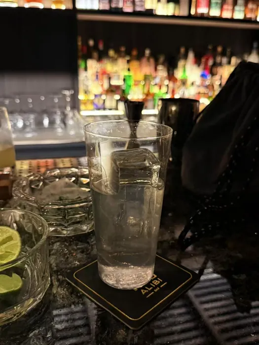 喝一杯，聊一会儿